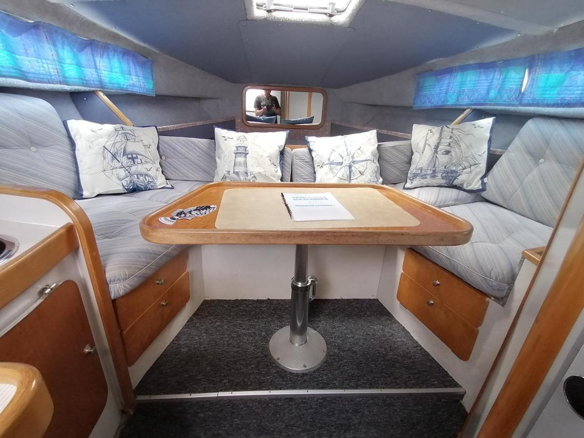 Sejour Insolite Sur Un Yacht. Bateau Hotel A Quai. La Rochelle  Zewnętrze zdjęcie